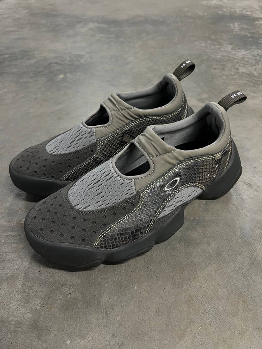 Oakley x Brain Dead Flesh Sandal - 8 US