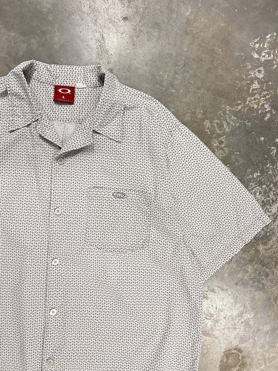 00s Vintage Oakley Icon Multilogo Shirt