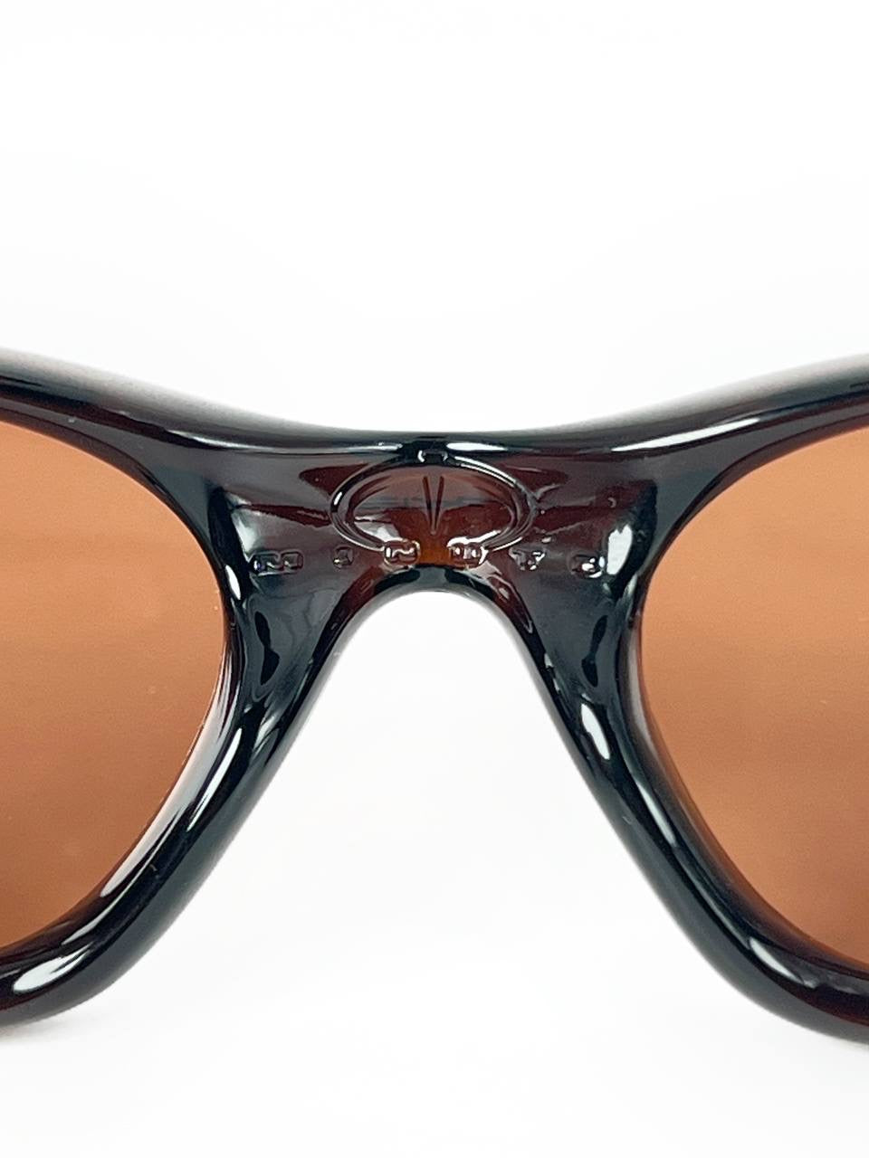 1998 Vintage Oakley Minute Gen 2 Polished Rootbeer/ VR28 Sunglasses