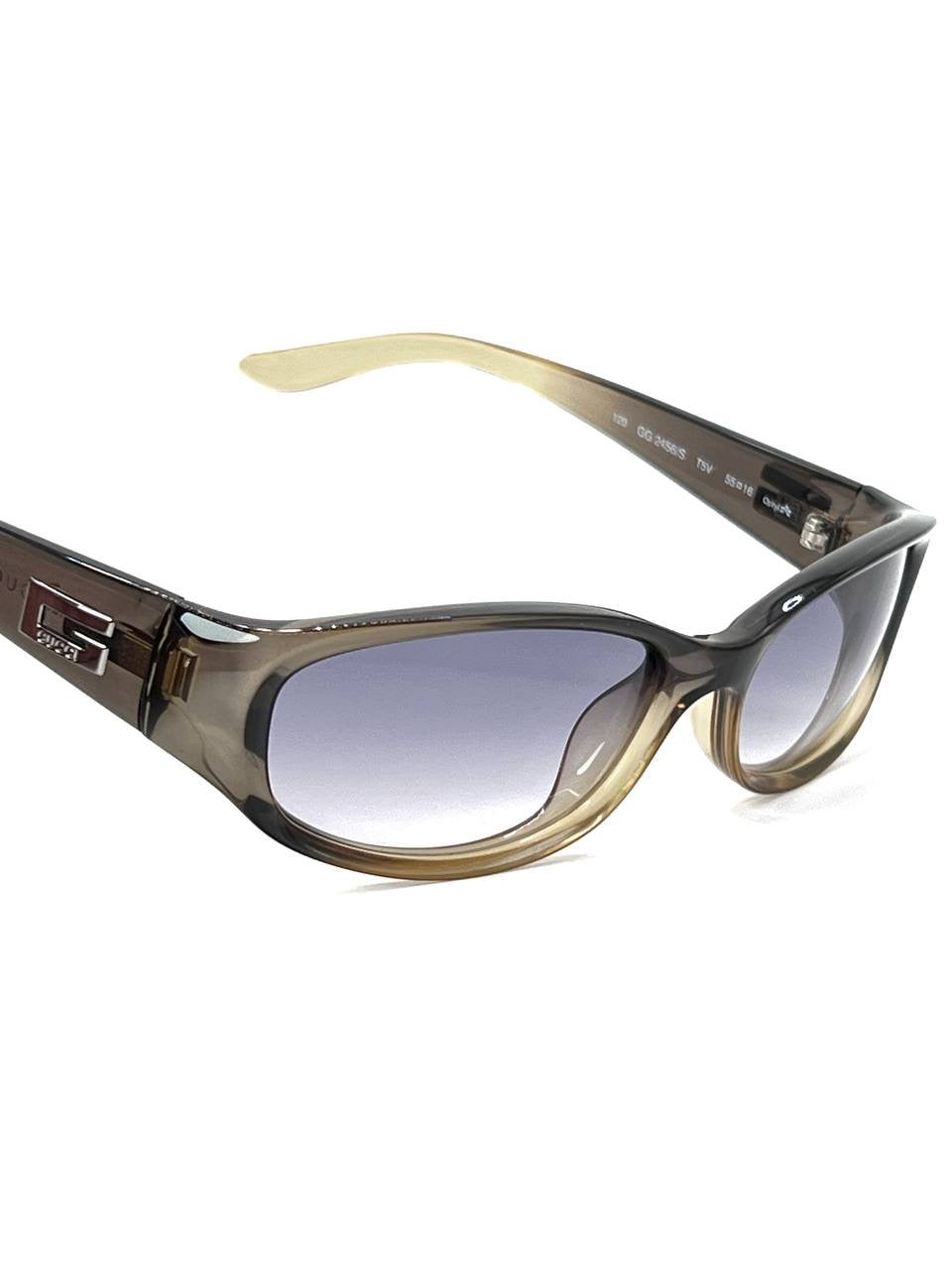 00s Vintage Gucci GG2456 Grey Gradient Sunglasses