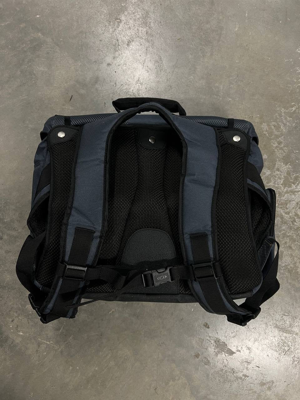 2004 Vintage Salomon Shoulder / Backpack Bag