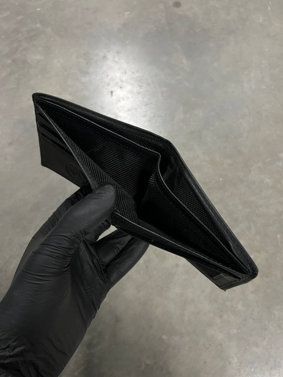00s Vintage Oakley Leather Wallet