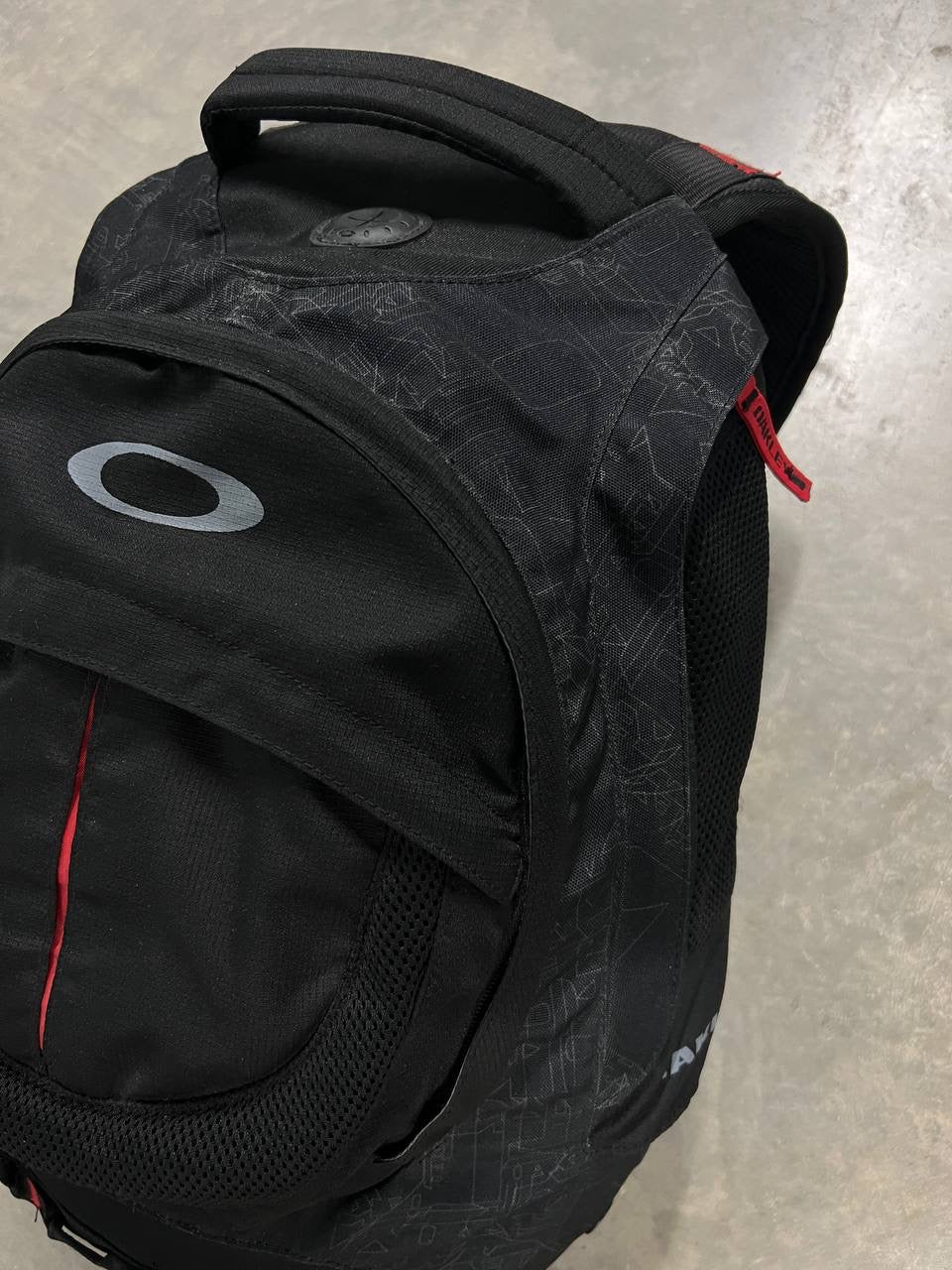 00s Vintage Oakley Backpack