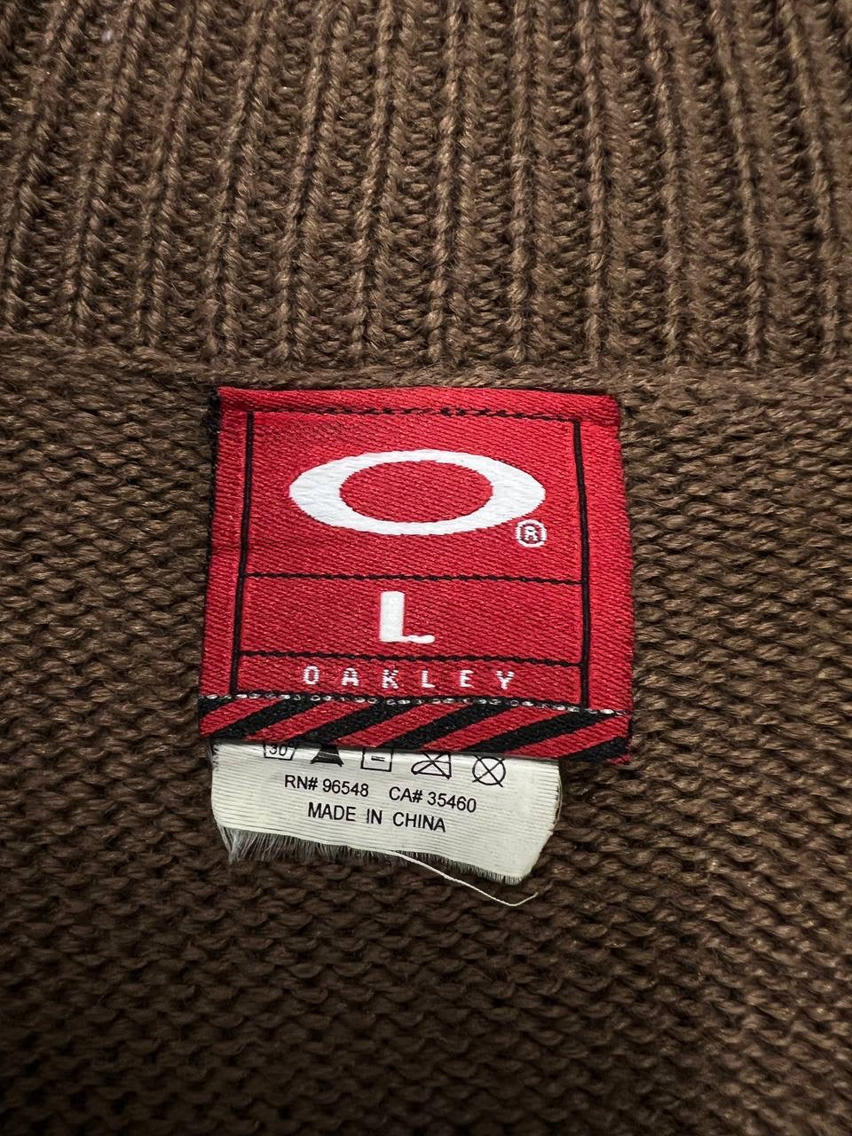 00s Vintage Oakley Zip Sweater