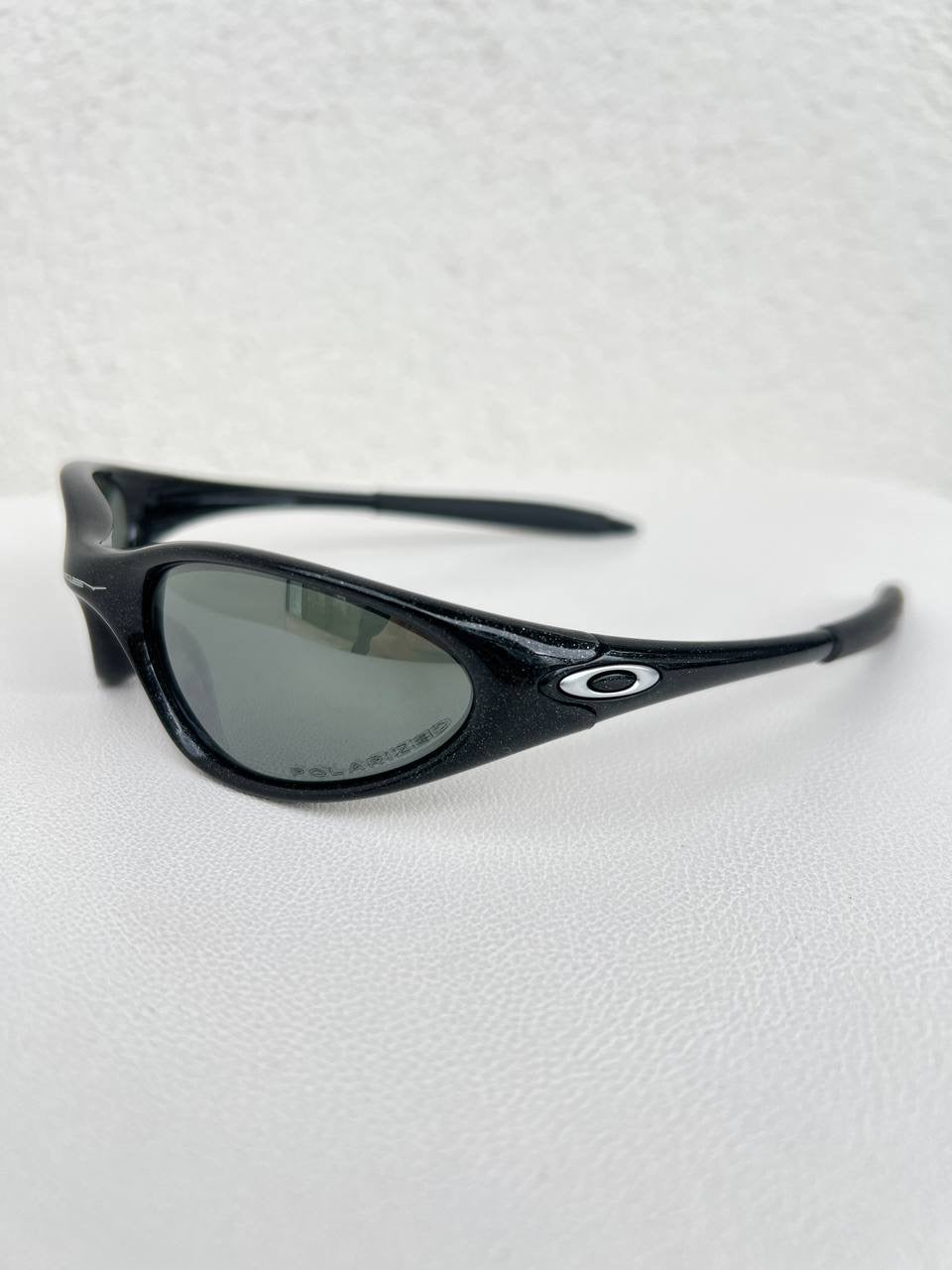 1998 Vintage Oakley Minute Gen 2 Metallic Black / Black Iridium Polarized Sunglasses