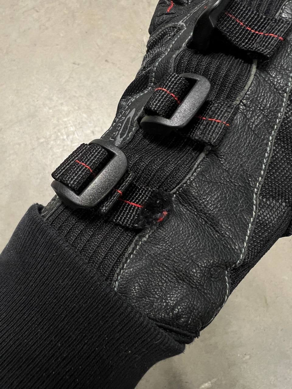 2006 Vintage Oakley SI Gloves