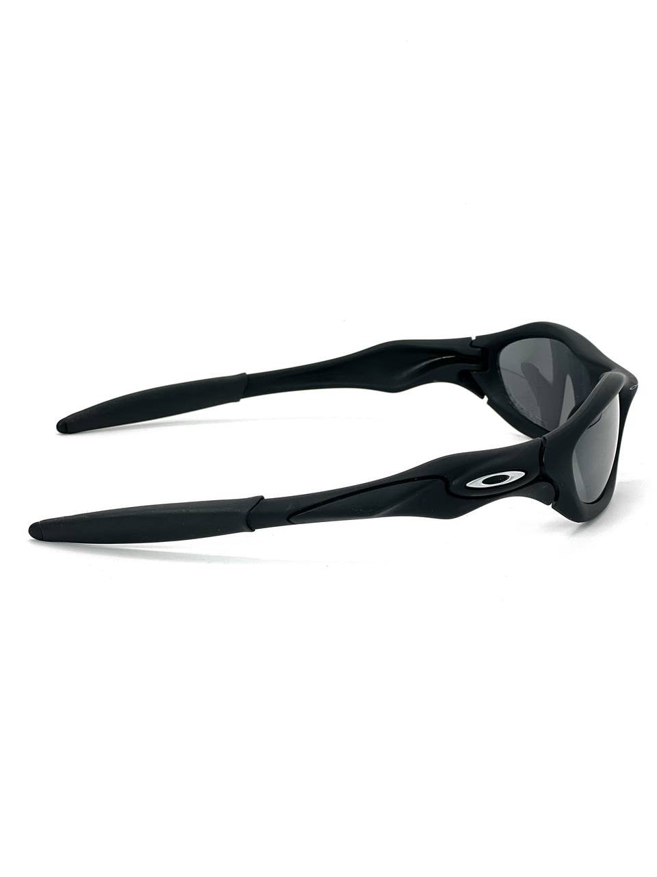 2004 Vintage Oakley Unknown Matte Black / Black Iridium Polarized Sunglasses