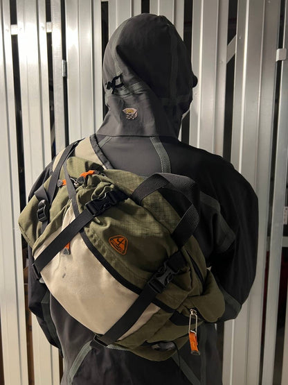 00s Vintage Nike ACG Hip Bag