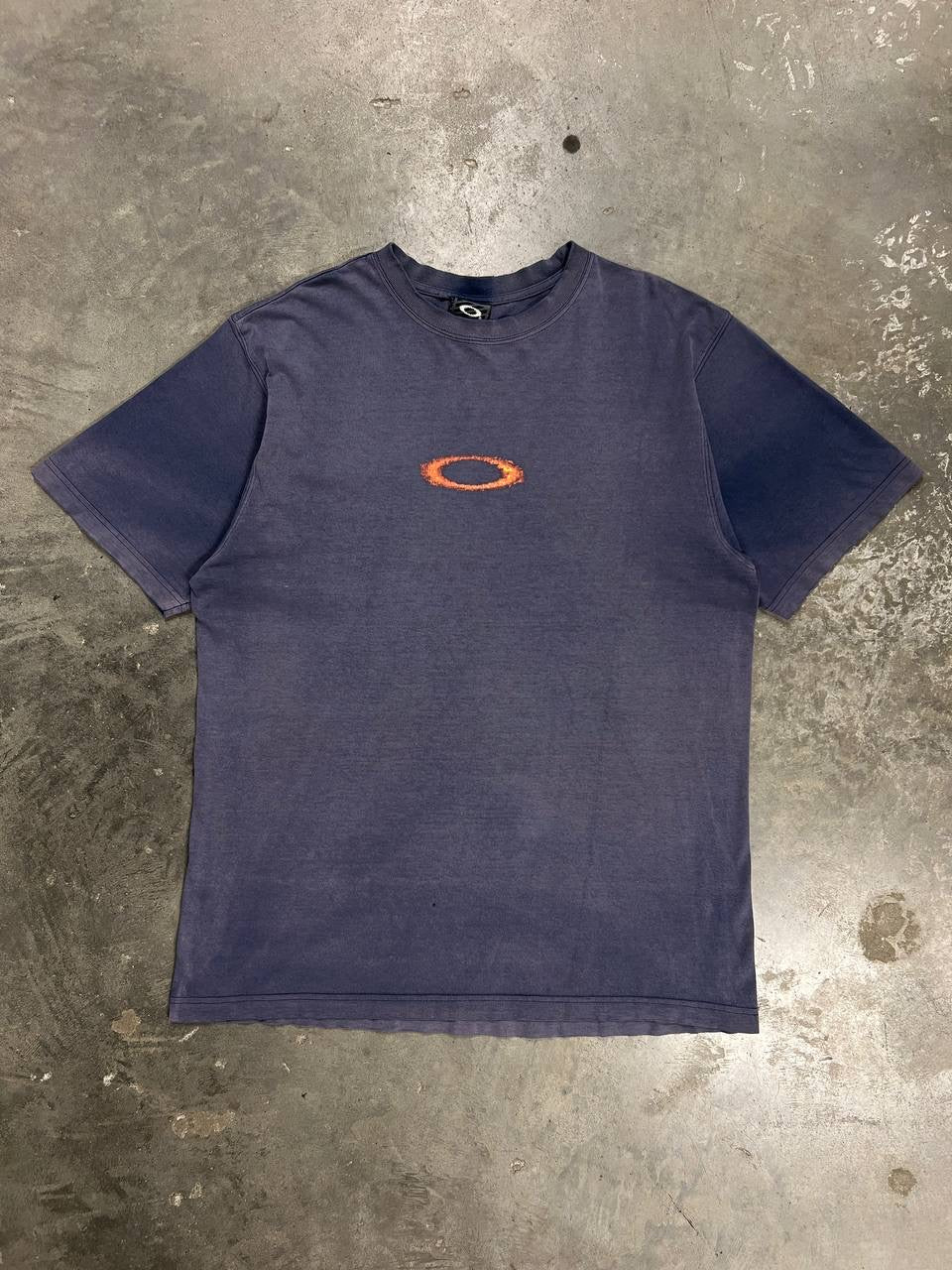 90s Vintage Oakley Software Flame Icon T-Shirt