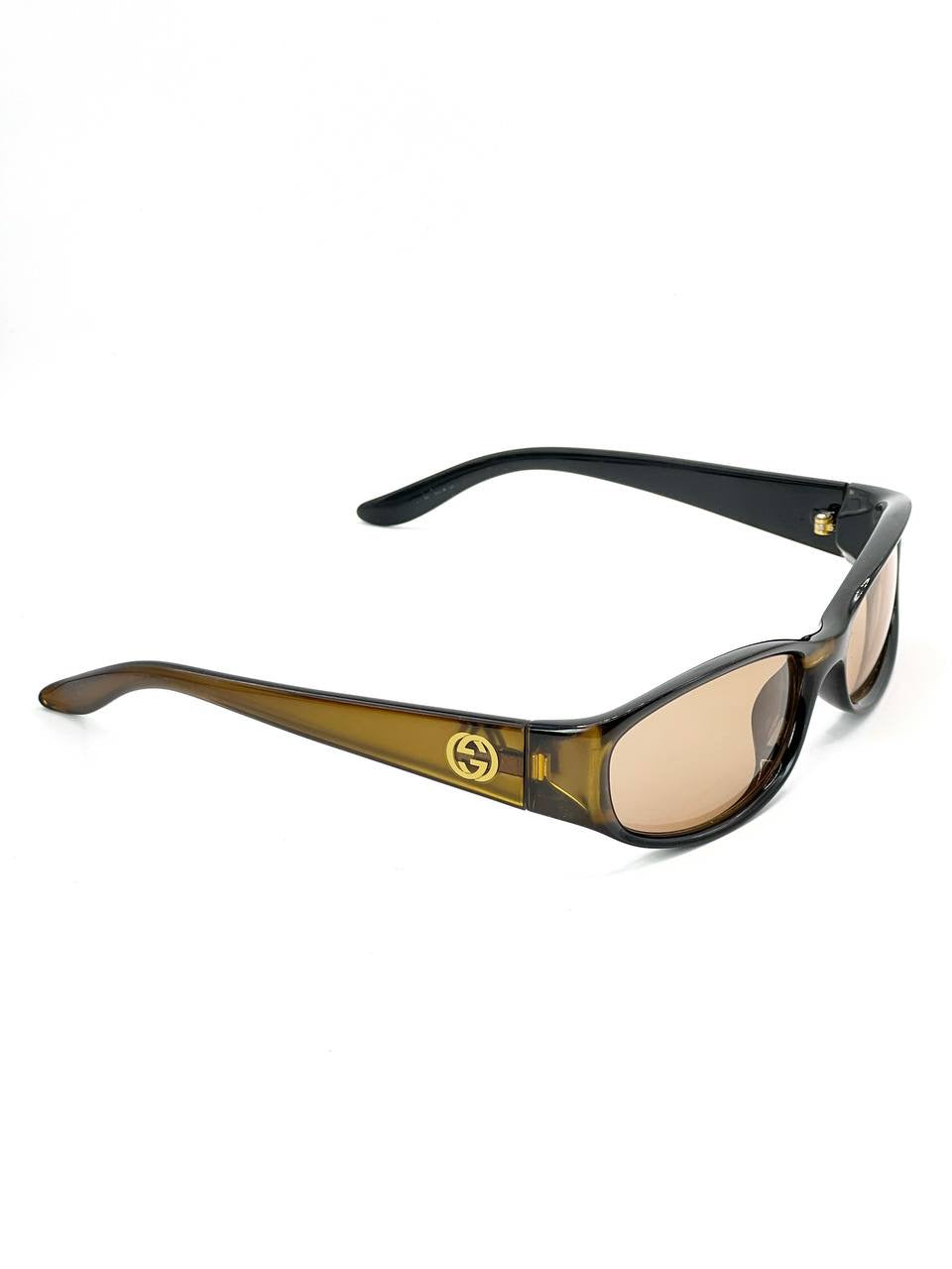 00s Vintage Gucci Sunglasses GG2456 Tom Ford Era