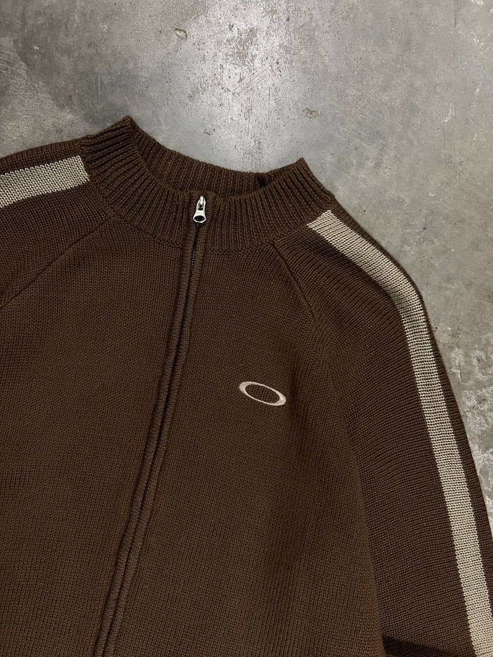 00s Vintage Oakley Zip Sweater