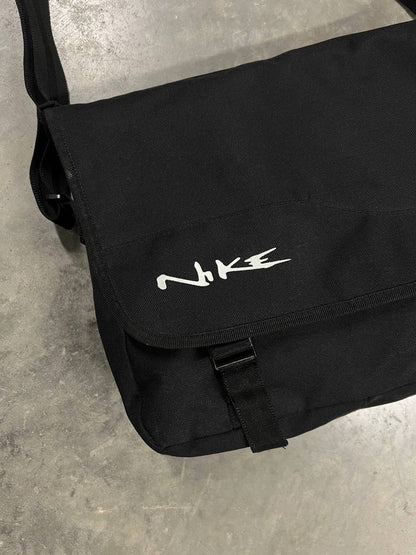 00s Vintage Nike Shoulder Bag