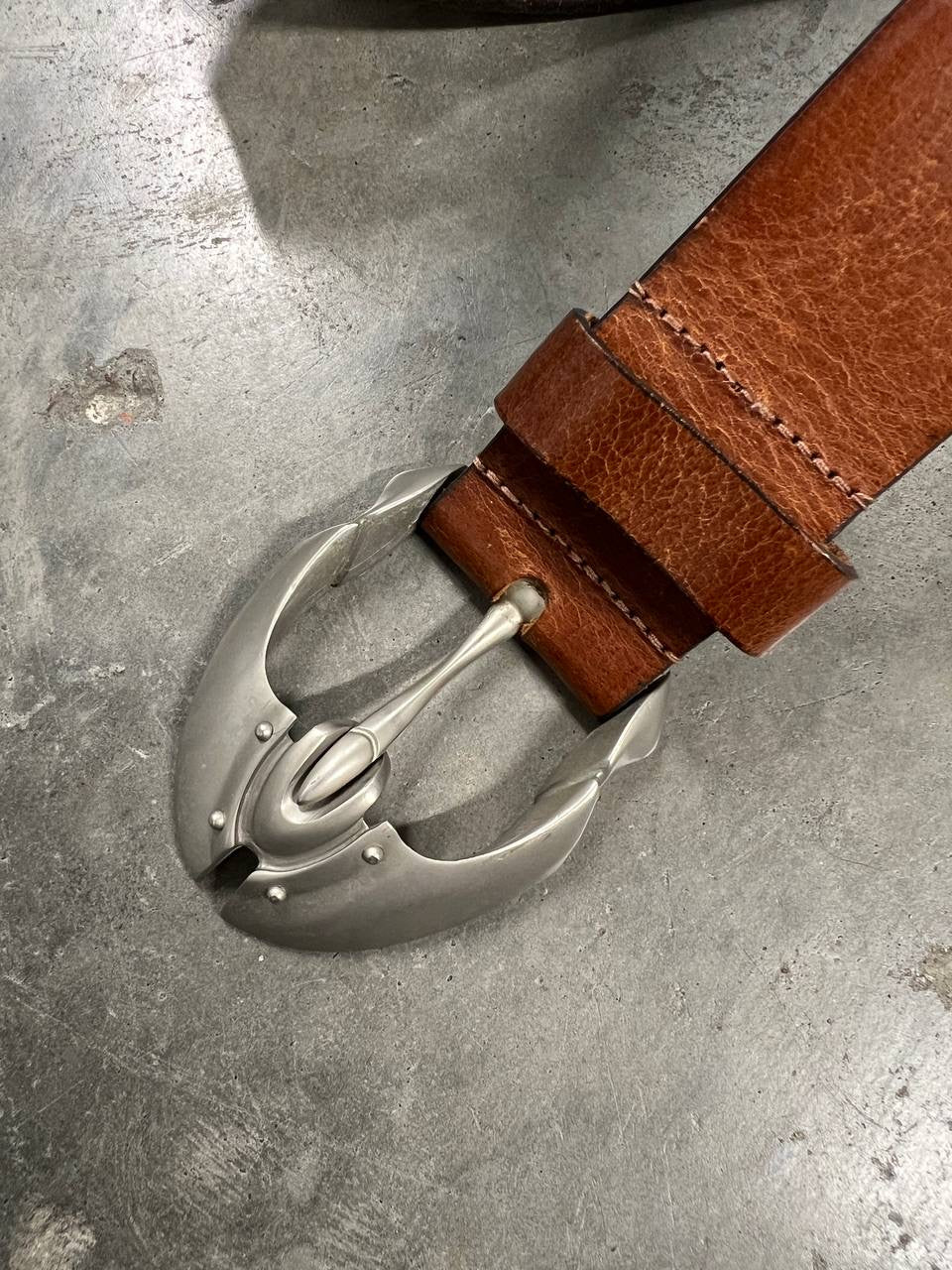 2005 Vintage Oakley Plate Leather Belt