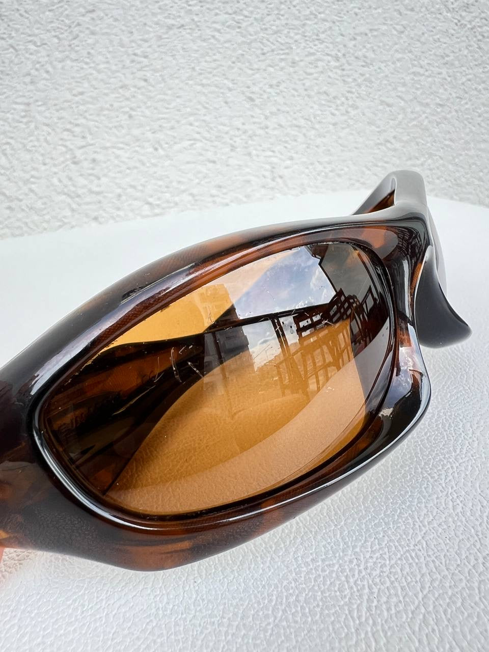 2003 Vintage Oakley Monster Dog 1st Gen Brown Tortoise / Bronze Sunglasses