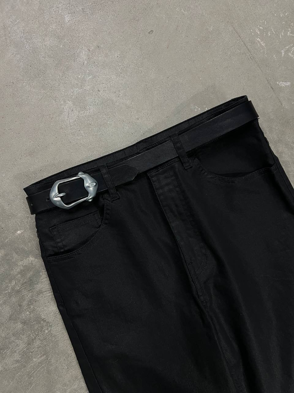 00s Vintage Oakley Small Connector Leather Belt