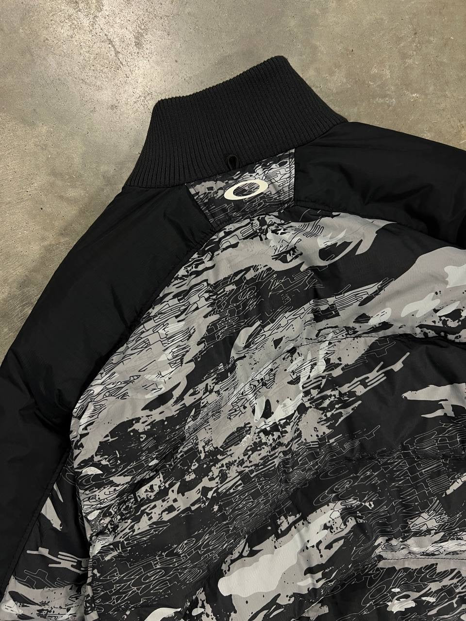 Oakley Camo Puffer Jacket