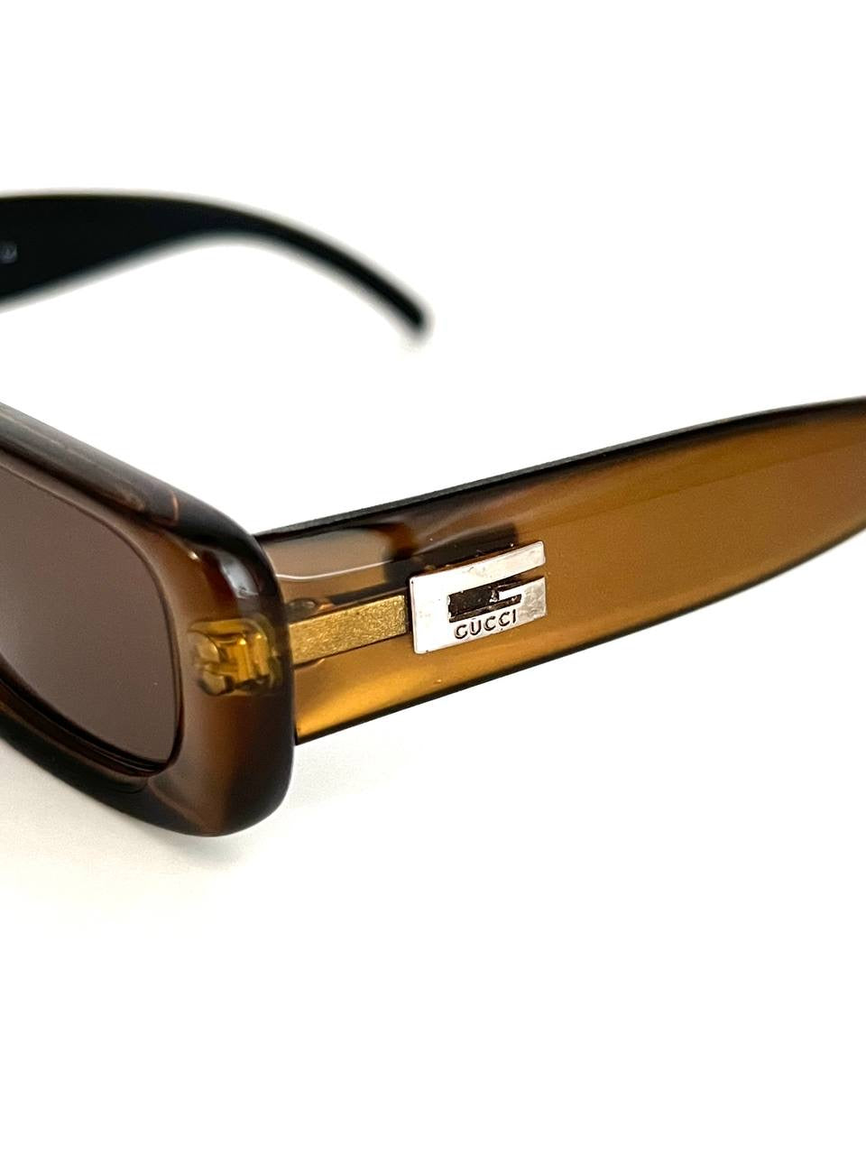 Iconic Vintage Gucci Squared Moda Sunglasses GG 2409