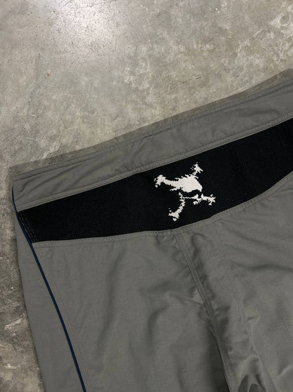00s Vintage Oakley MTB 2.4 Shorts