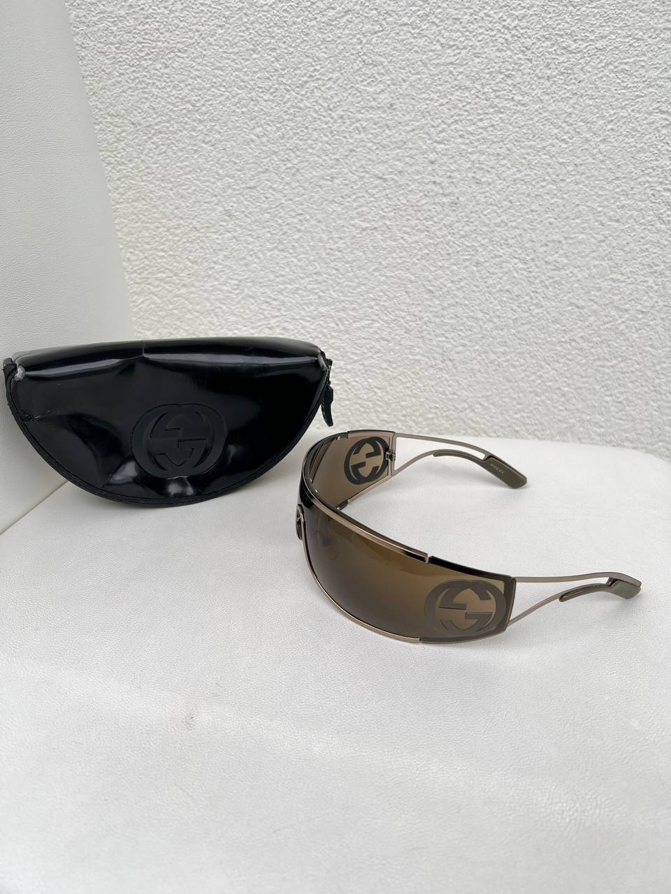 Vintage Gucci Gold Mask Shield Sunglasses GG 2800