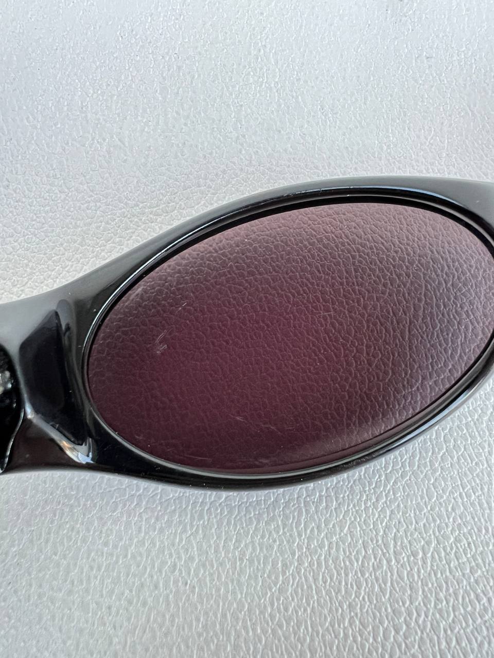 Vintage Gucci Sunglasses Oval Moda Black