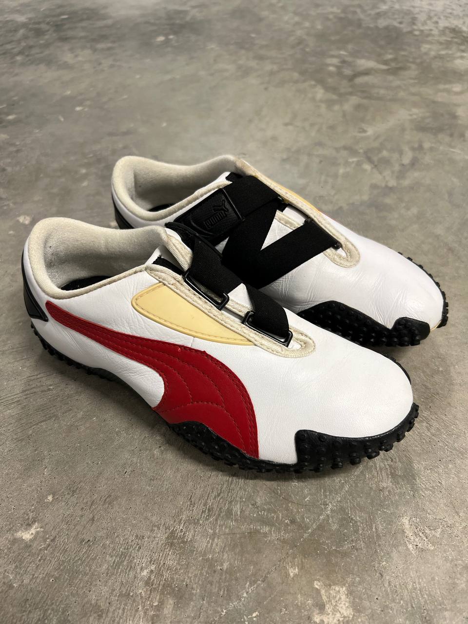 2000s Vintage Puma Mostro White Red