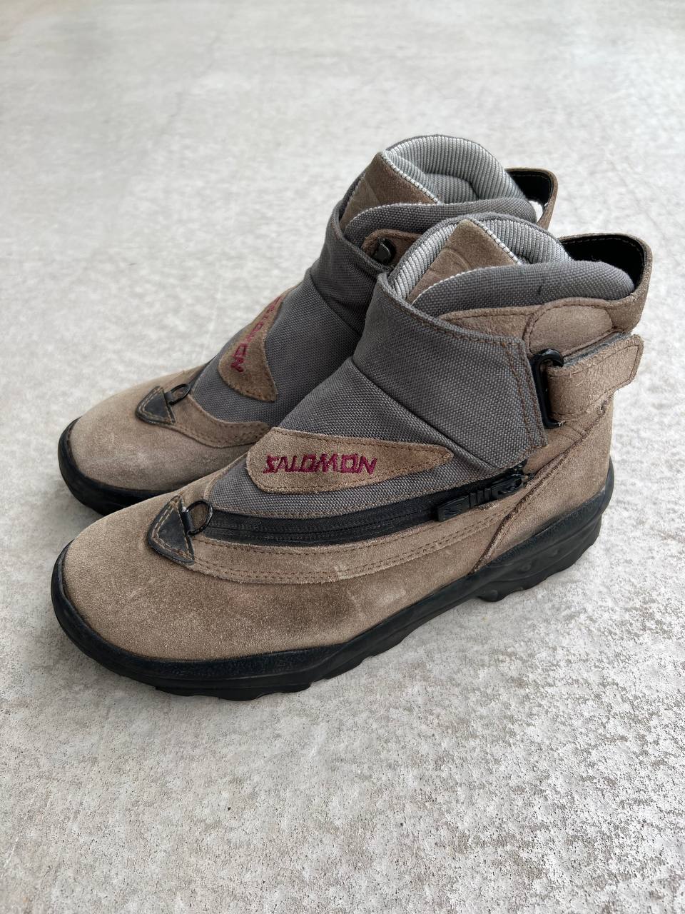 Vintage Salomon Adventure 7 Gen 1 Hiking Boots