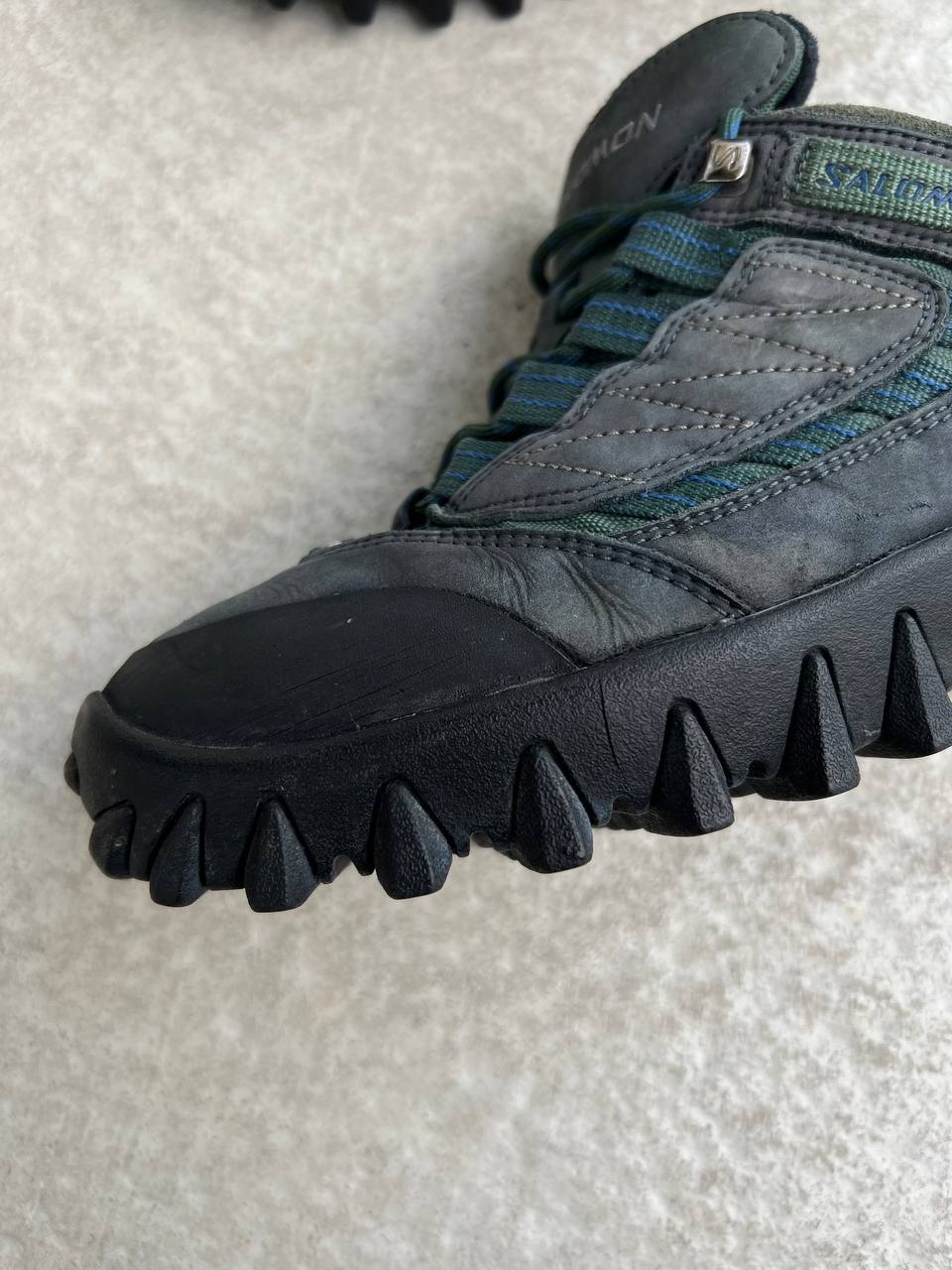 Vintage Salomon Shoes X-Winter Low Rubber Sole